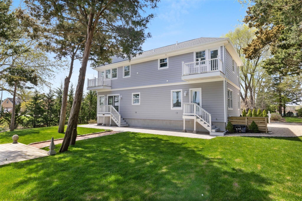 15 of 33 - 254 Overlook Drive, Aquebogue, NY
