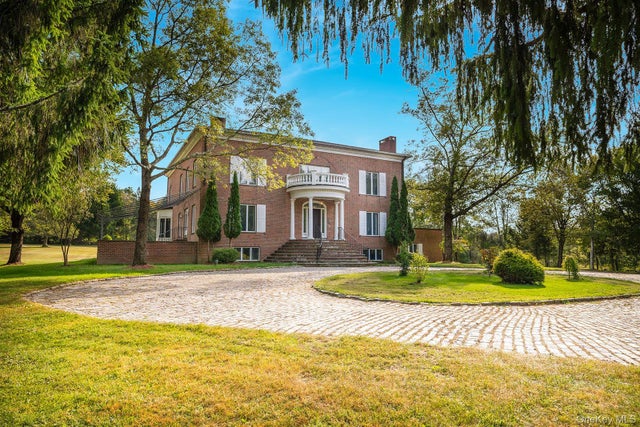 Photo of Listing #855450