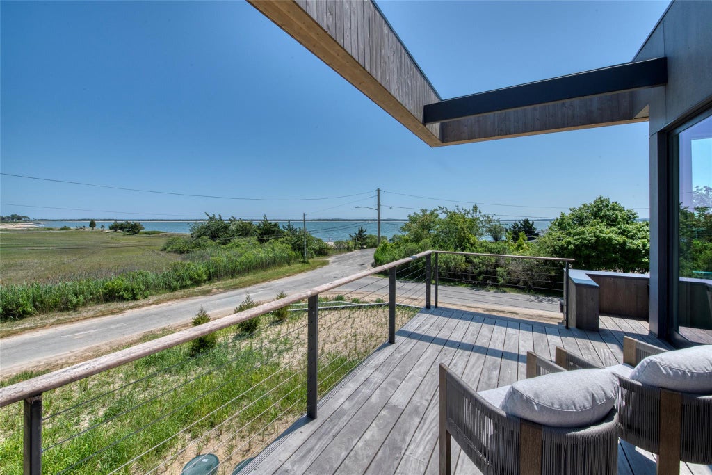 1 of 31 - 305 Narrow River Road, Orient, NY