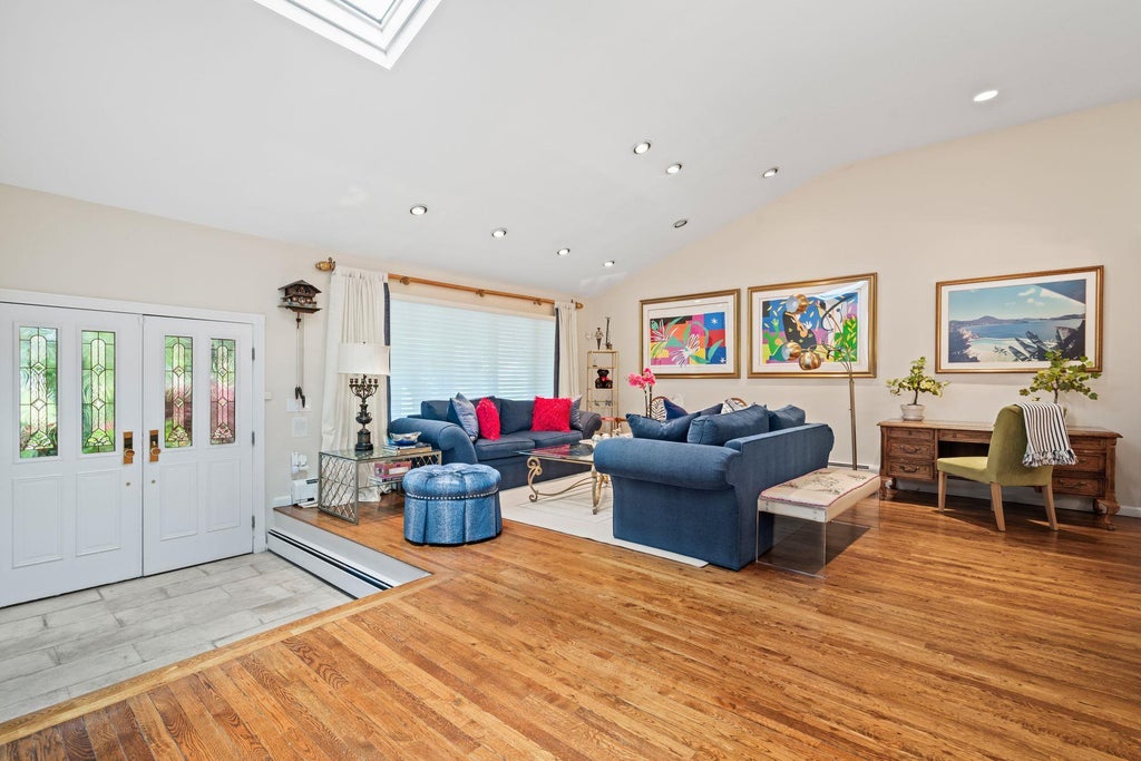 3 of 35 - 39 Bucknell Drive, Plainview, NY