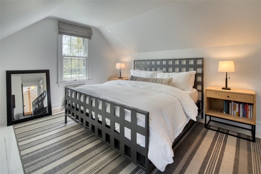 11 of 19 - 75 Gull Pond Lane, Greenport, NY