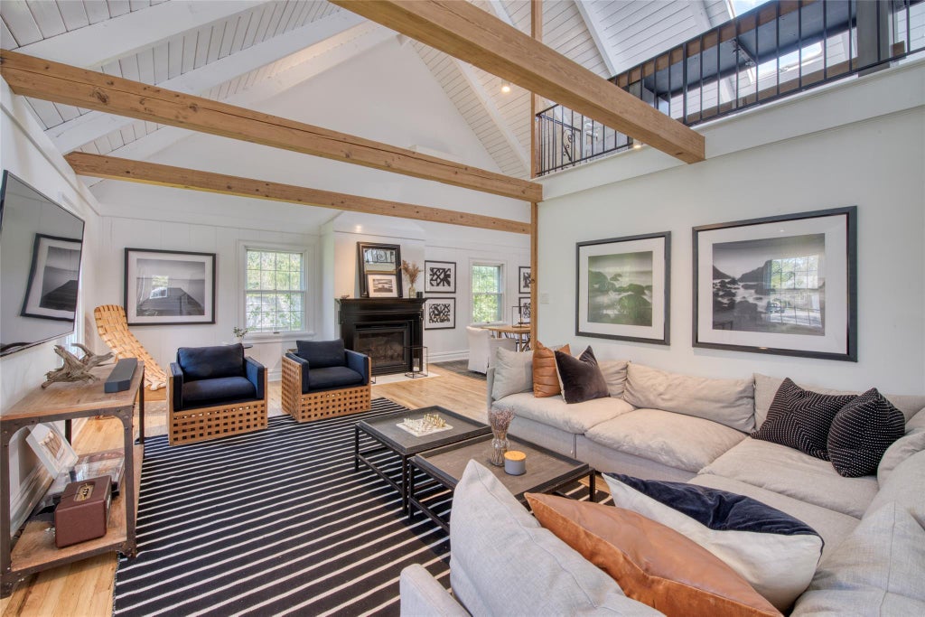 2 of 19 - 75 Gull Pond Lane, Greenport, NY