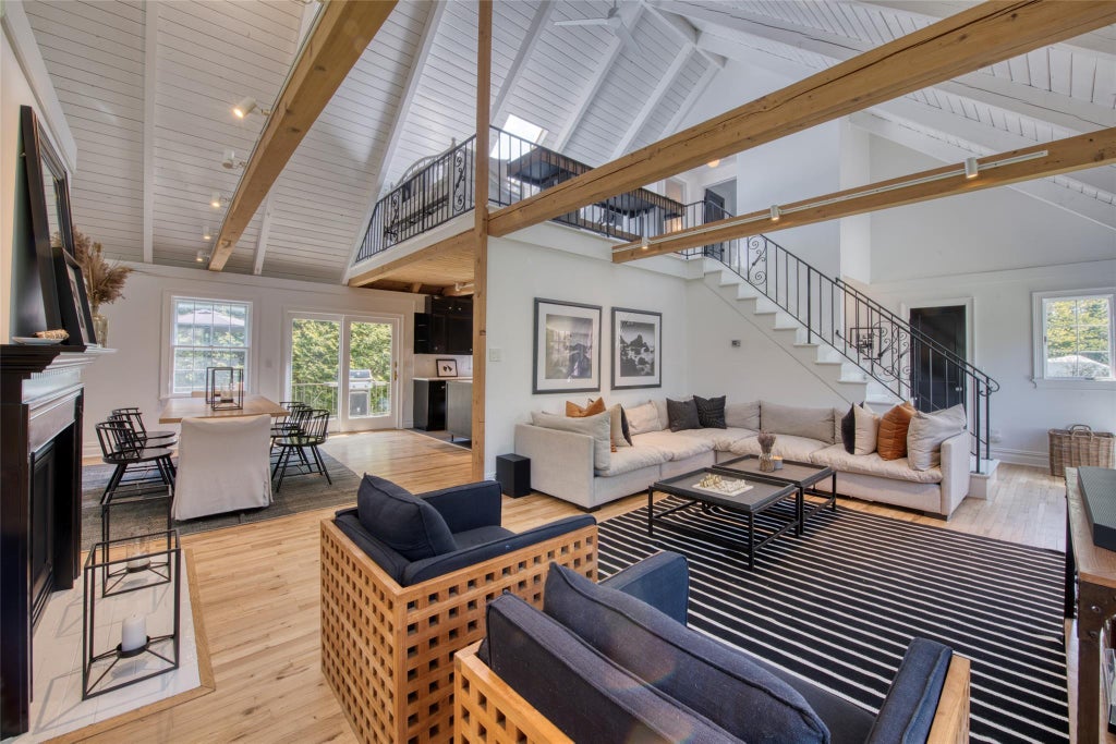 3 of 19 - 75 Gull Pond Lane, Greenport, NY