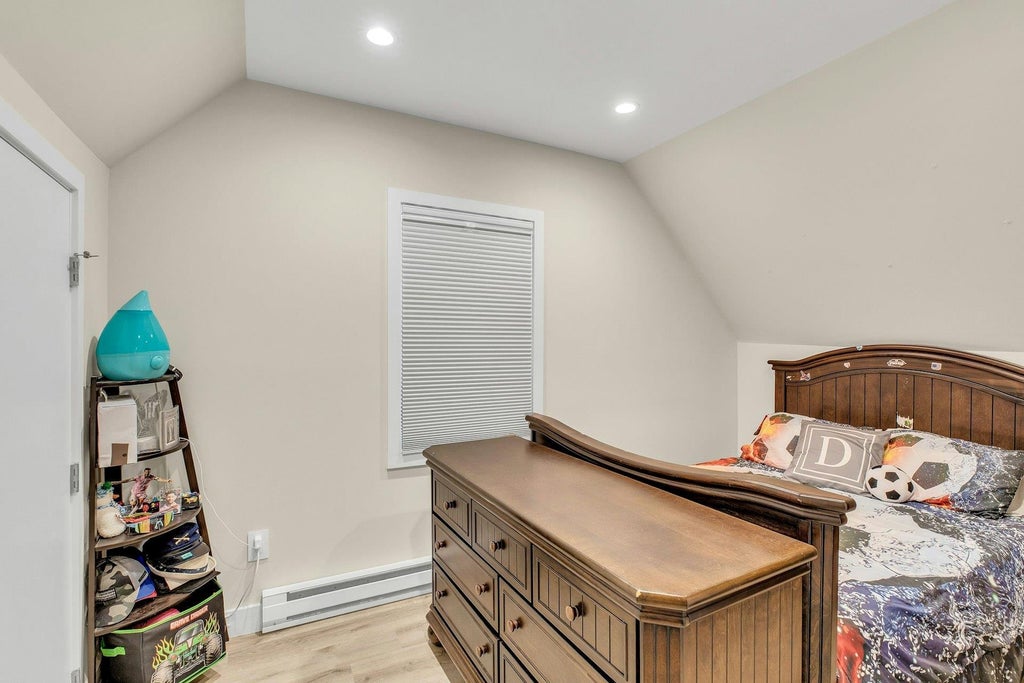 20 of 23 - 20 Robert Road, Glen Cove, NY