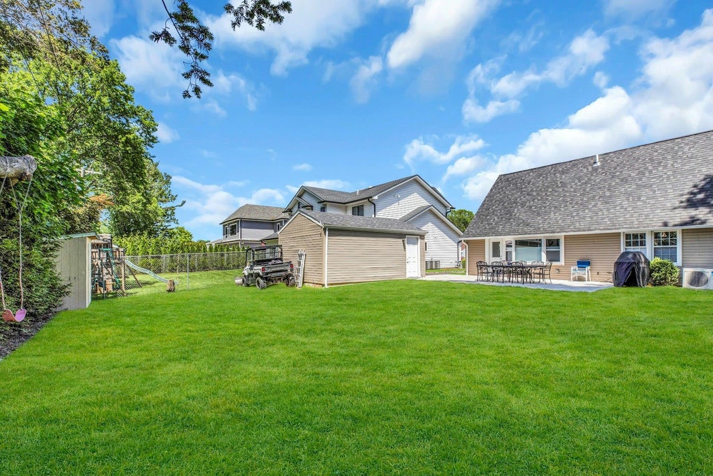 22 of 23 - 20 Robert Road, Glen Cove, NY
