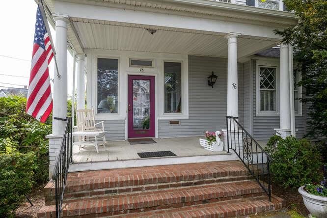 3 of 39 - 76 Argyle Avenue, Babylon, NY