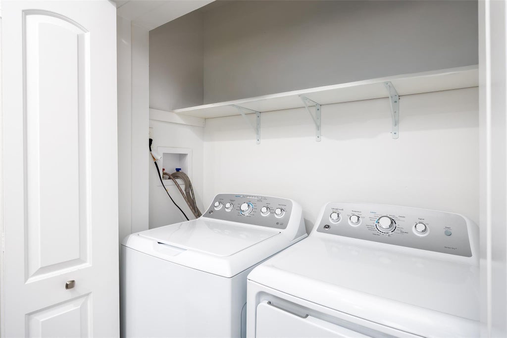 27 of 28 - 200 Merrick Road # F, Amityville, NY