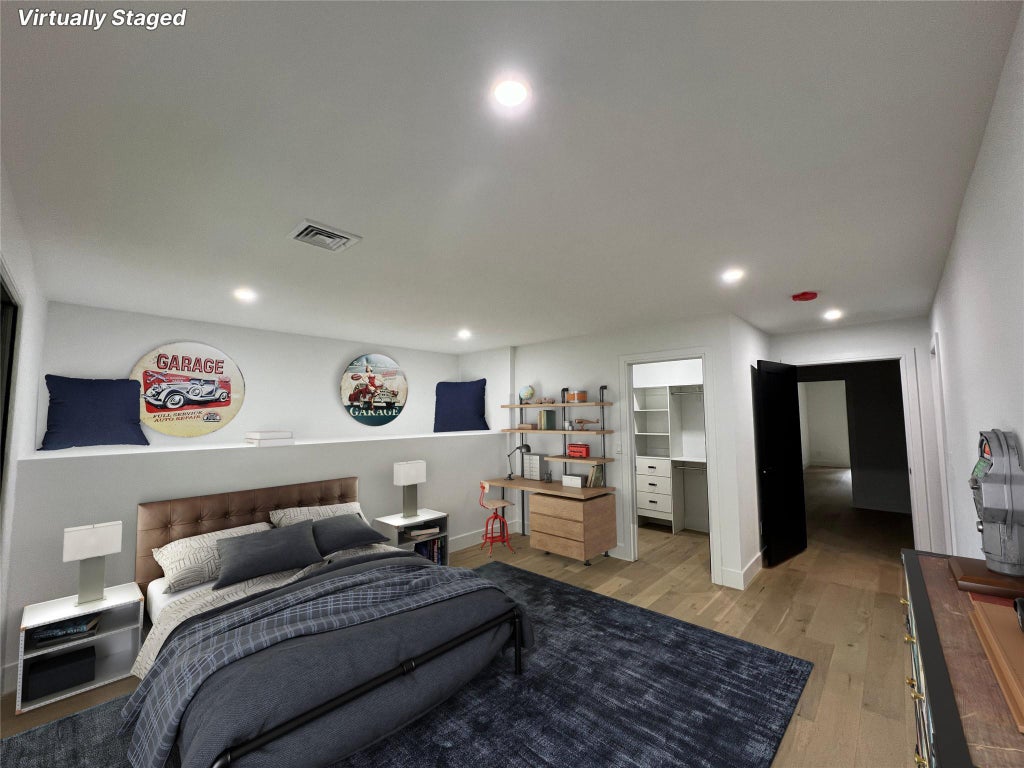17 of 28 - 480 Vanderbilt Parkway, Dix Hills, NY