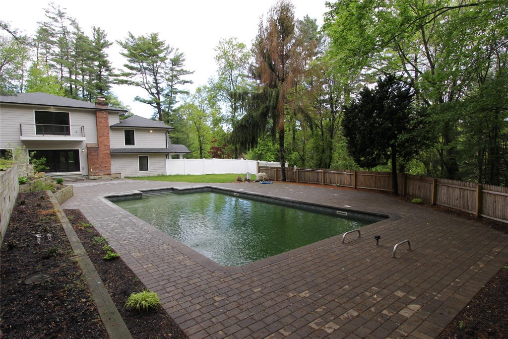 27 of 28 - 480 Vanderbilt Parkway, Dix Hills, NY
