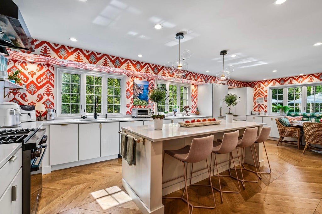 20 of 50 - 770 Chicken Valley Road, Locust Valley, NY