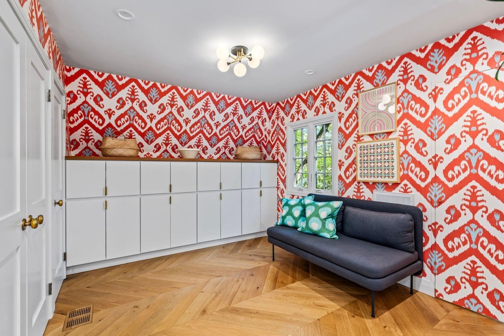 22 of 50 - 770 Chicken Valley Road, Locust Valley, NY