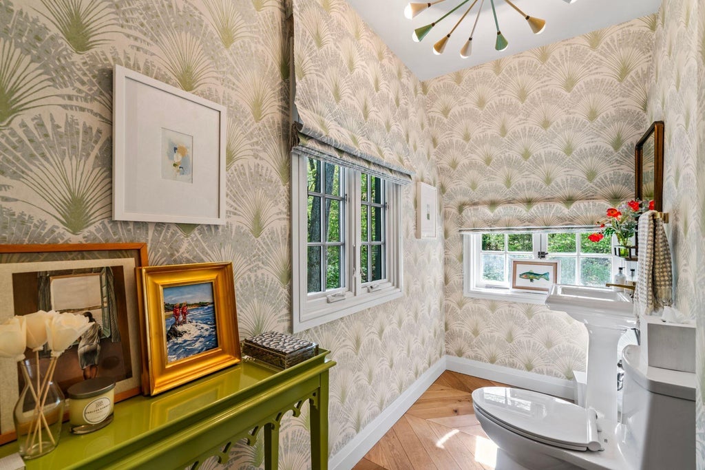 25 of 50 - 770 Chicken Valley Road, Locust Valley, NY