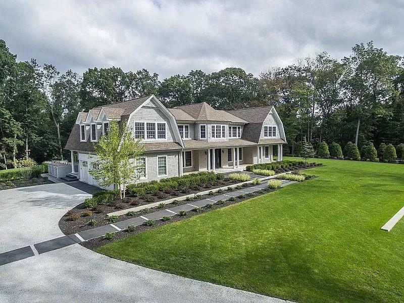 23 of 38 - 2 Short Path, Nissequogue, NY