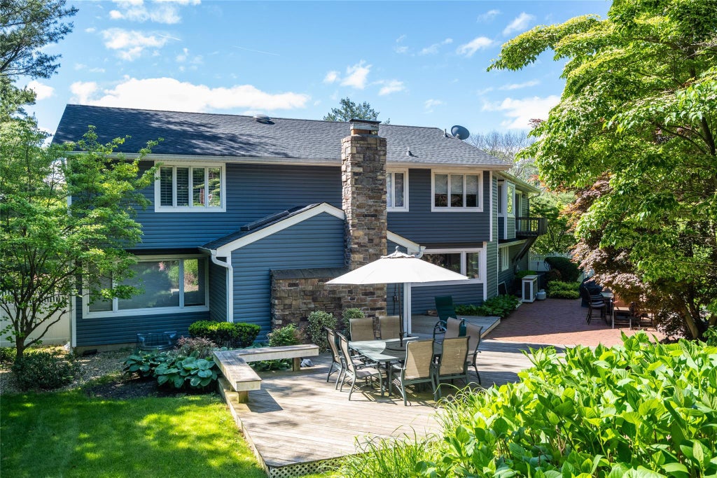 15 of 23 - 1 Anvil Court, Dix Hills, NY