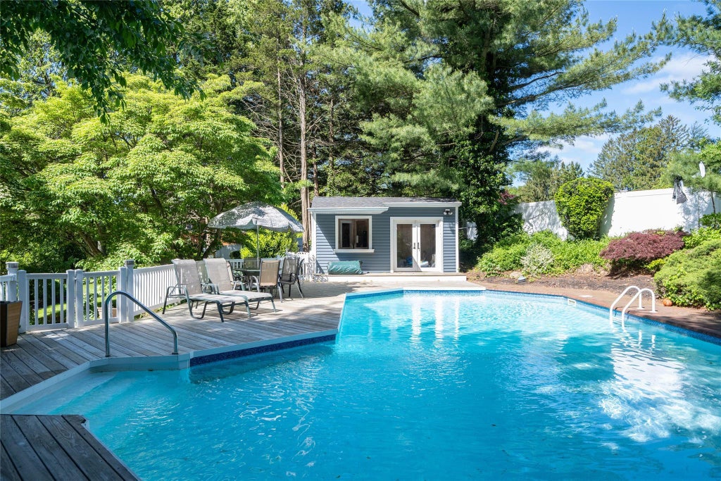 16 of 23 - 1 Anvil Court, Dix Hills, NY
