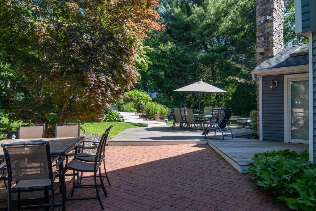 20 of 23 - 1 Anvil Court, Dix Hills, NY