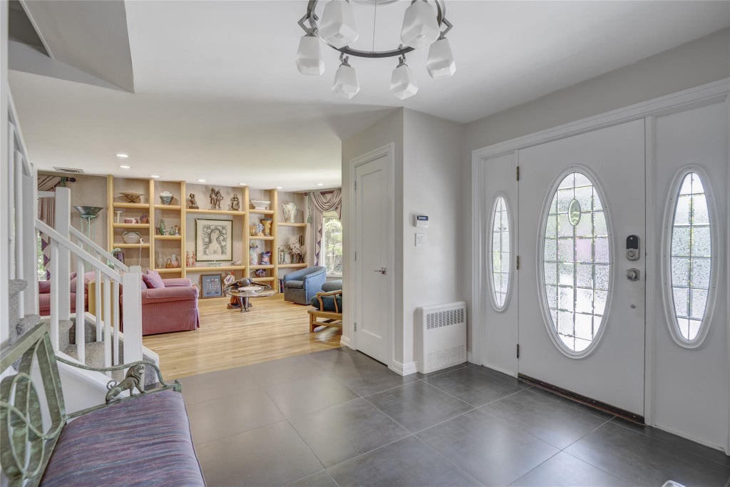 3 of 23 - 1 Anvil Court, Dix Hills, NY