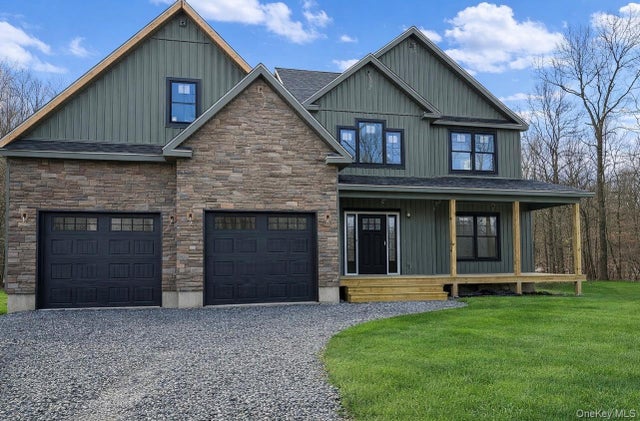 4 Cherry Hill Road, Cornwall