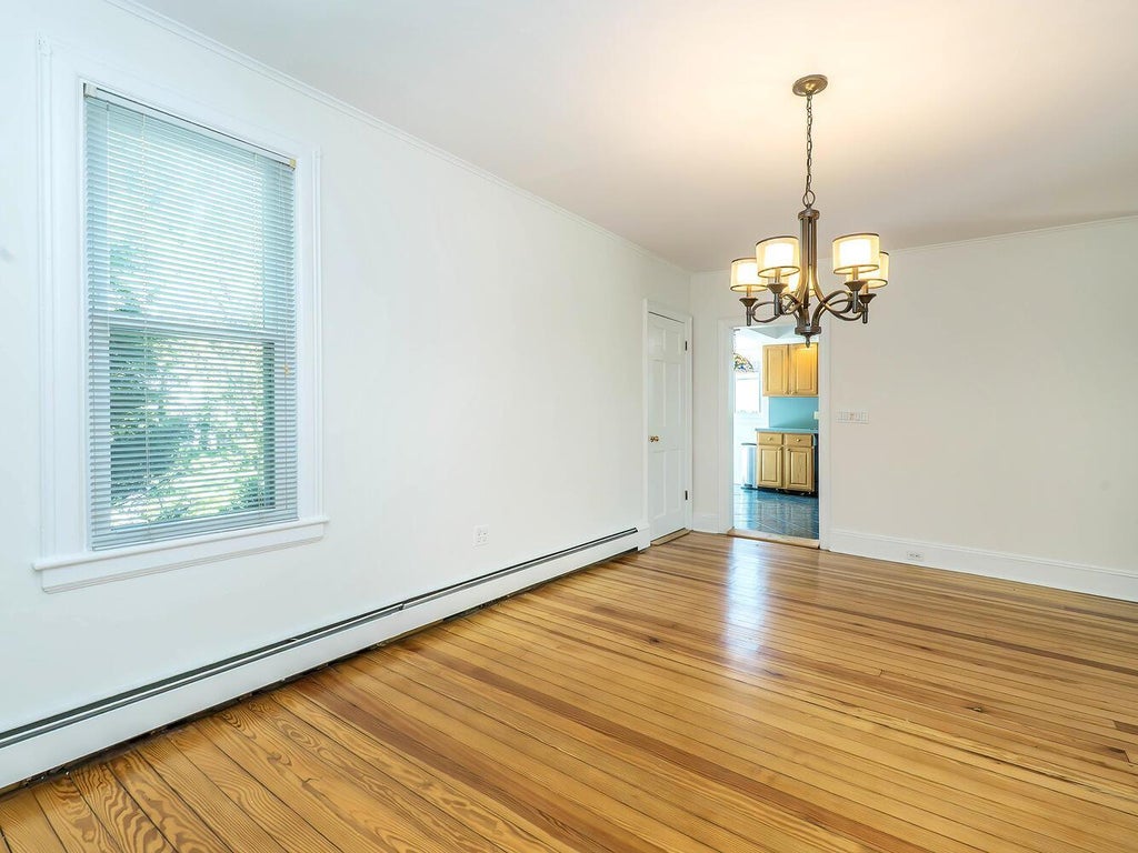 12 of 38 - 8 Glen Avenue, Sea Cliff, NY
