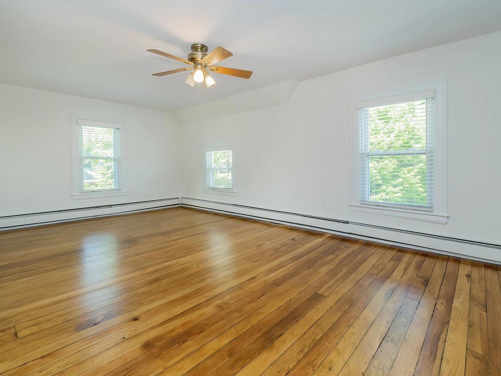 26 of 38 - 8 Glen Avenue, Sea Cliff, NY