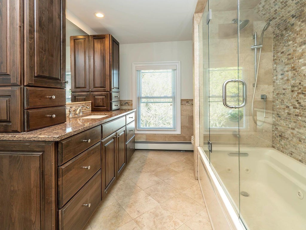 28 of 38 - 8 Glen Avenue, Sea Cliff, NY