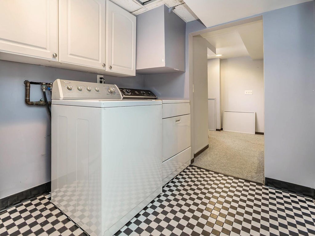 30 of 38 - 8 Glen Avenue, Sea Cliff, NY