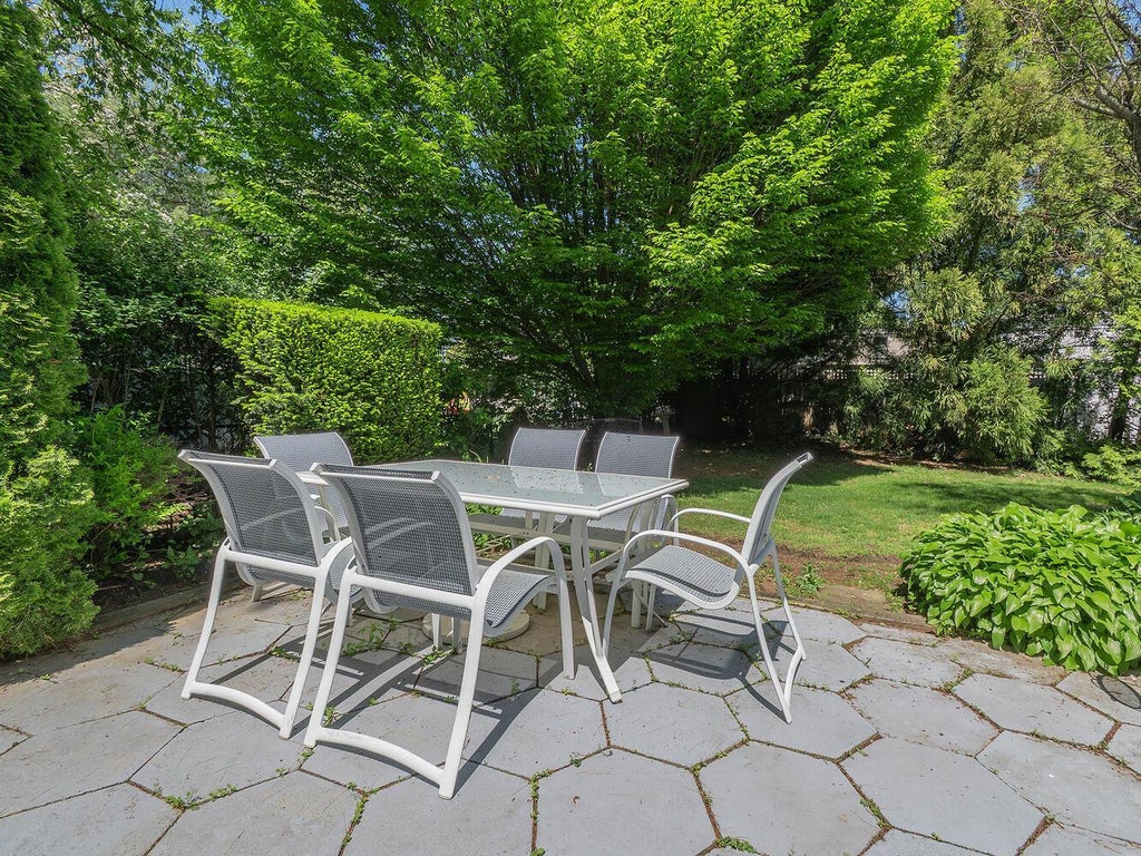 33 of 38 - 8 Glen Avenue, Sea Cliff, NY