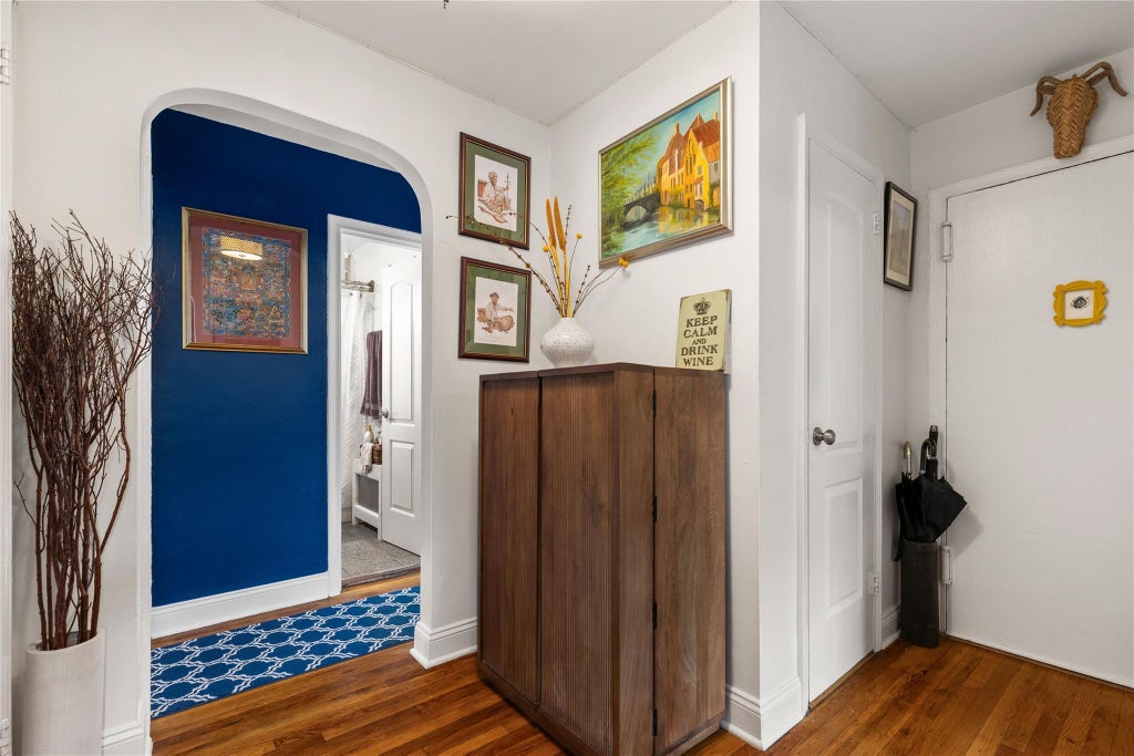 2 of 13 - 316 Richbell Road C2, Mamaroneck, NY