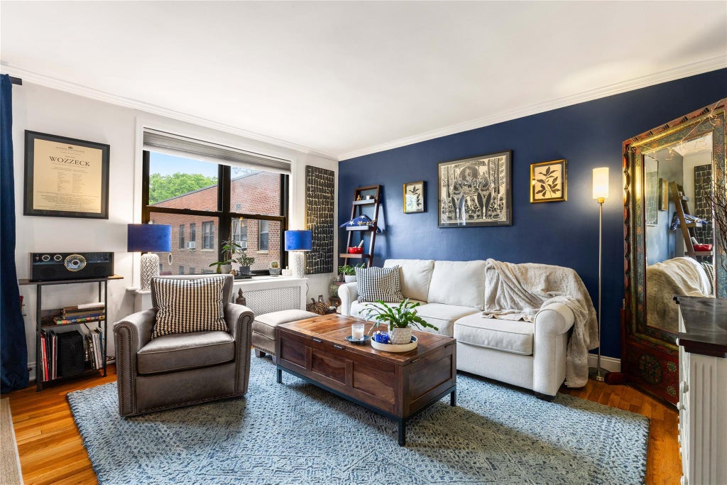 4 of 13 - 316 Richbell Road C2, Mamaroneck, NY