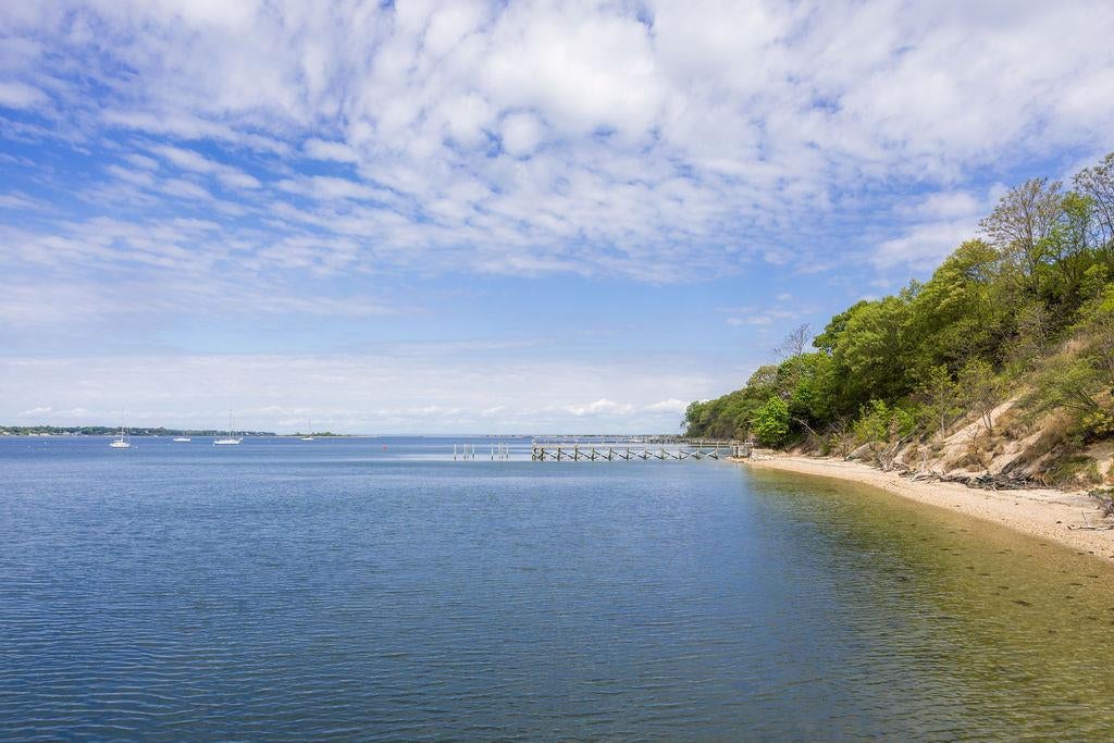 3 of 36 - 12 Sunset Path, Port Jefferson, NY