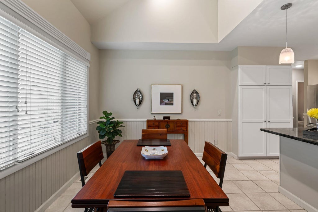 12 of 29 - 6 Insbrook Court, Huntington, NY