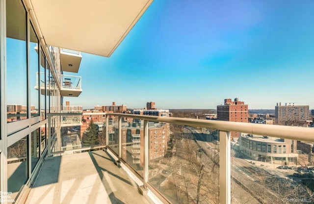 Photo of Listing #860800