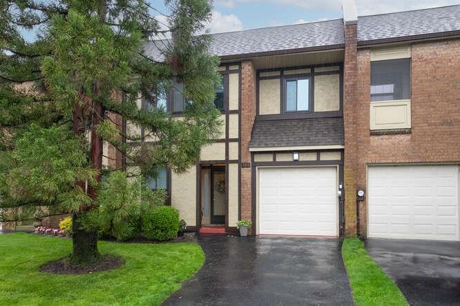 1 of 30 - 141 Southgate Drive, Massapequa Park, NY