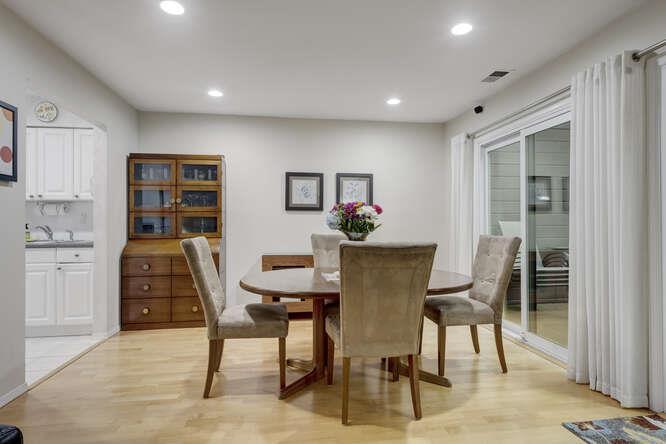 9 of 30 - 141 Southgate Drive, Massapequa Park, NY