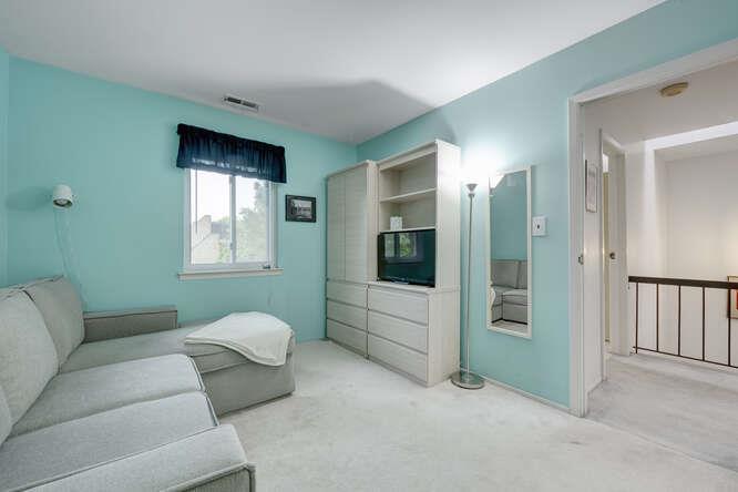 19 of 30 - 141 Southgate Drive, Massapequa Park, NY