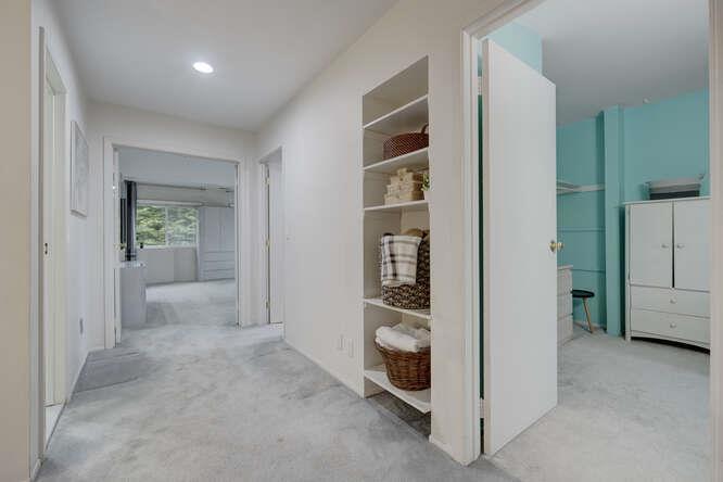 20 of 30 - 141 Southgate Drive, Massapequa Park, NY