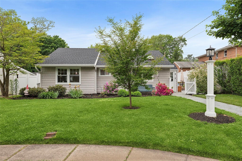 1 of 18 - 3 Spruce Lane, Glen Cove, NY