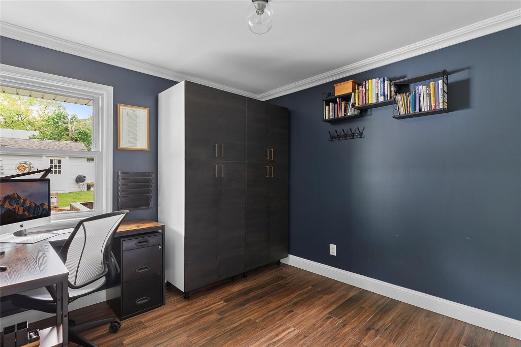 8 of 18 - 3 Spruce Lane, Glen Cove, NY