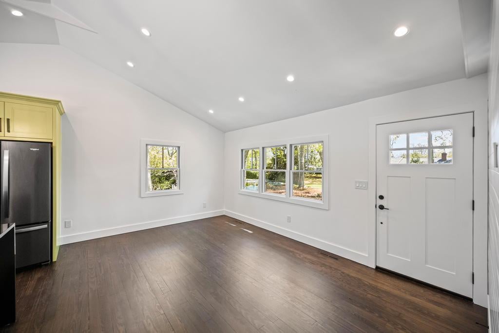 4 of 29 - 10 Shinnecock Lane, Hampton Bays, NY