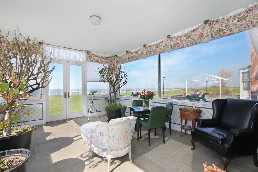 12 of 35 - 2 Wallis Lane, Nissequogue, NY