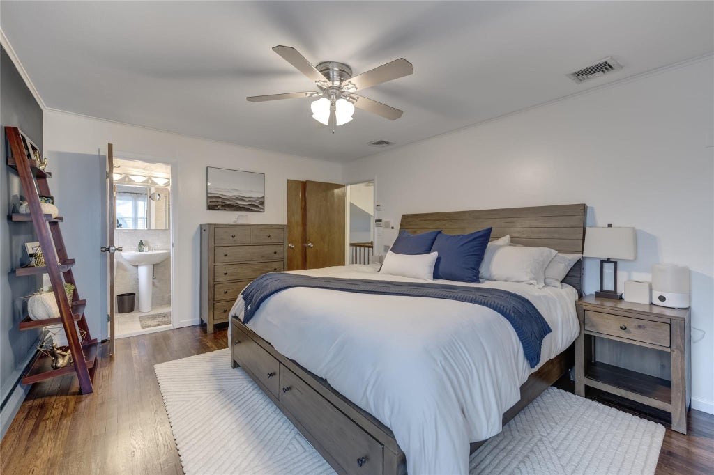 11 of 31 - 1153 Sheldon Drive, Westbury, NY