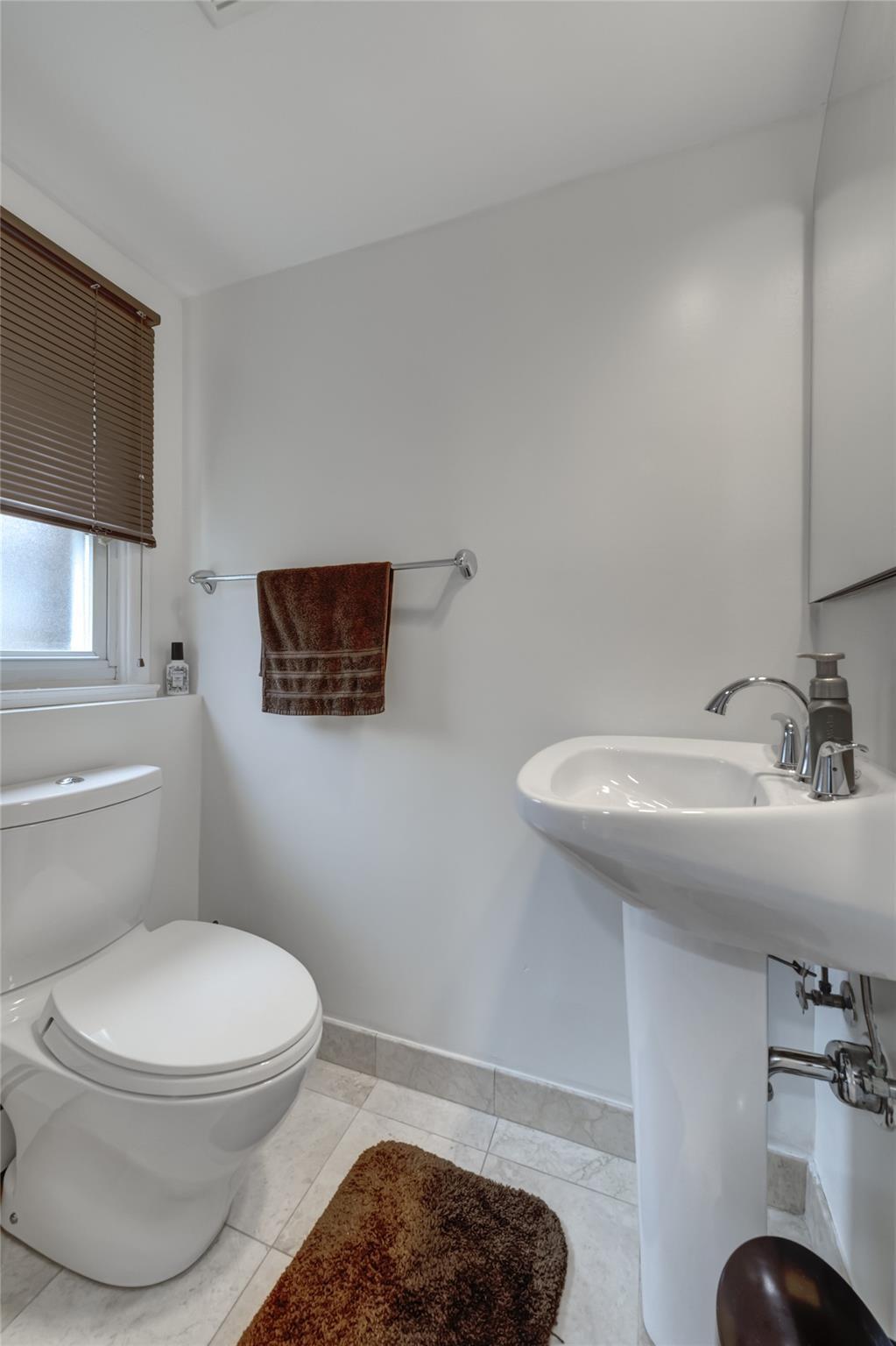 19 of 31 - 1153 Sheldon Drive, Westbury, NY
