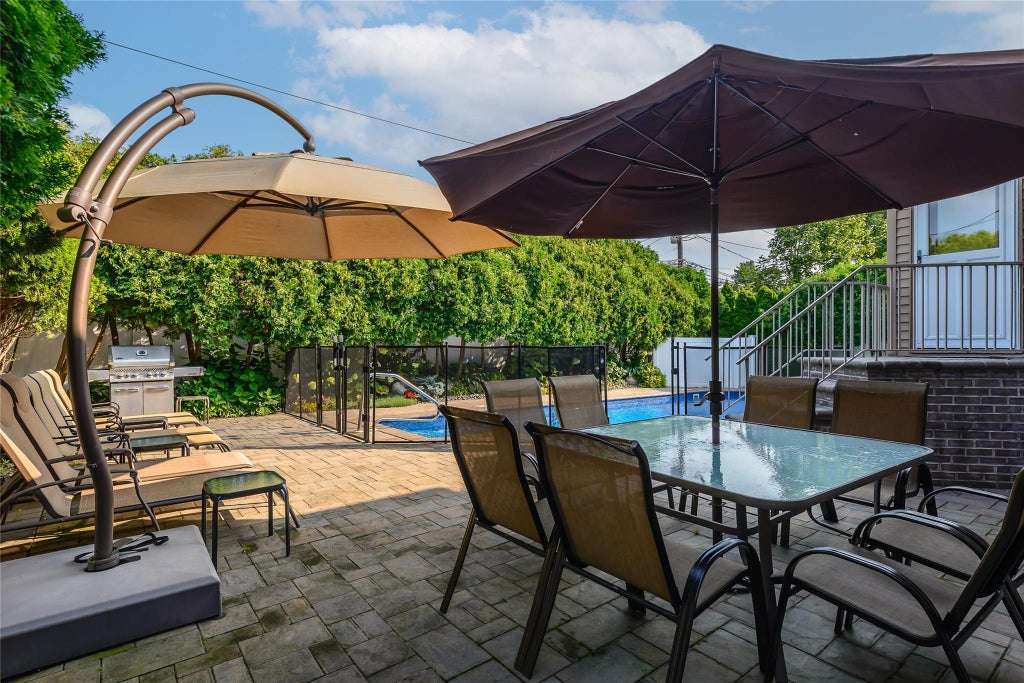 23 of 31 - 1153 Sheldon Drive, Westbury, NY
