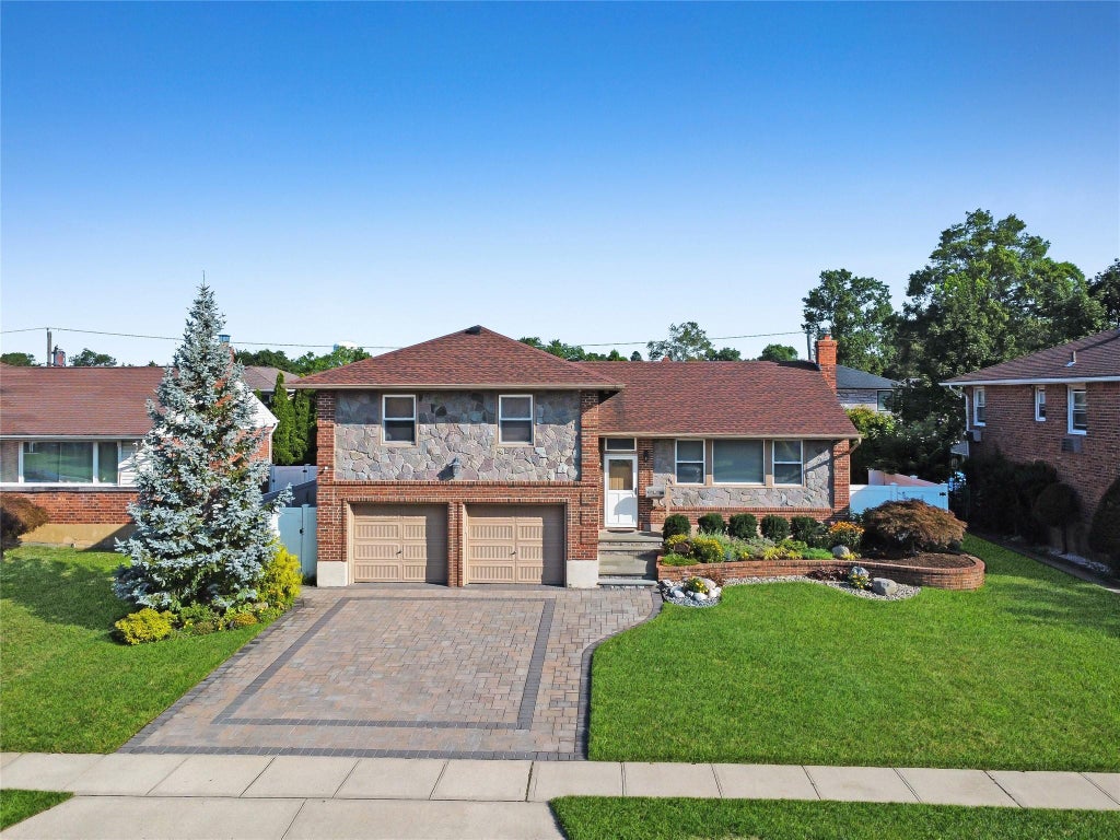 27 of 31 - 1153 Sheldon Drive, Westbury, NY