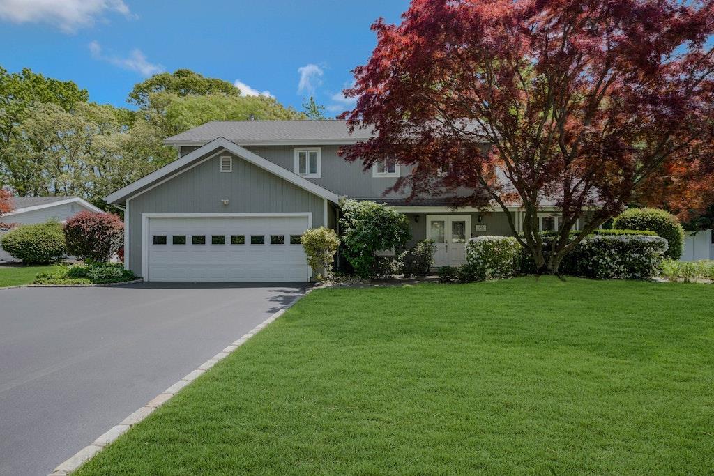1 of 37 - 81 Patricia Lane, South Setauket, NY