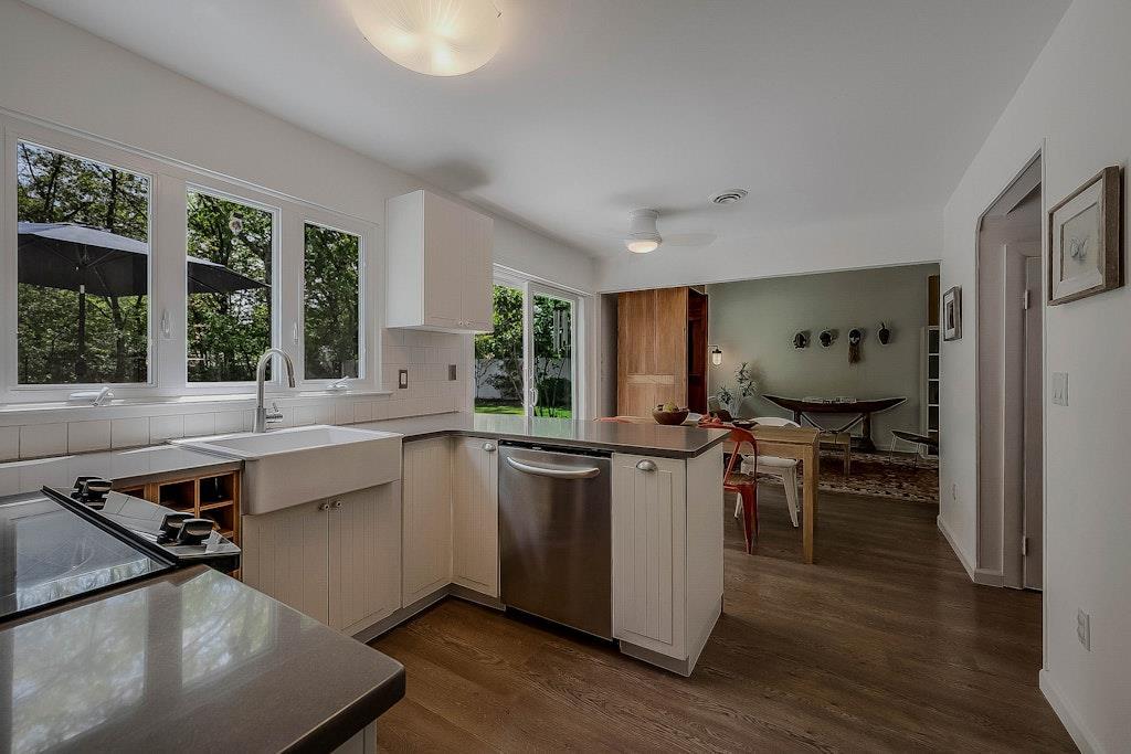 10 of 37 - 81 Patricia Lane, South Setauket, NY