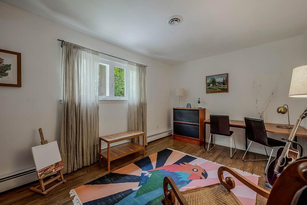 19 of 37 - 81 Patricia Lane, South Setauket, NY
