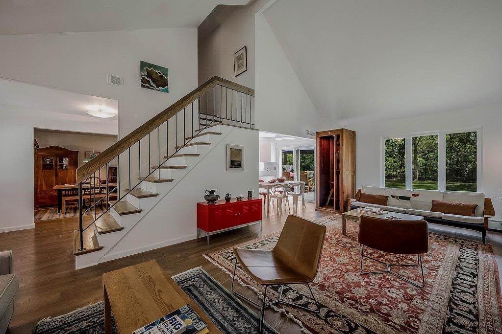 2 of 37 - 81 Patricia Lane, South Setauket, NY