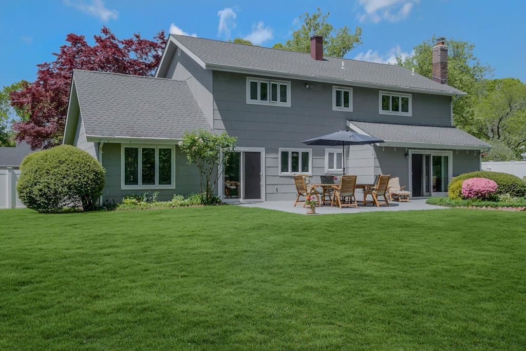 30 of 37 - 81 Patricia Lane, South Setauket, NY