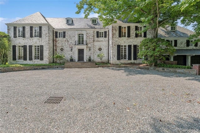 6 Loden Lane, Purchase